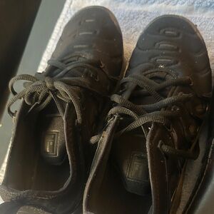 Men's Black Sneakers